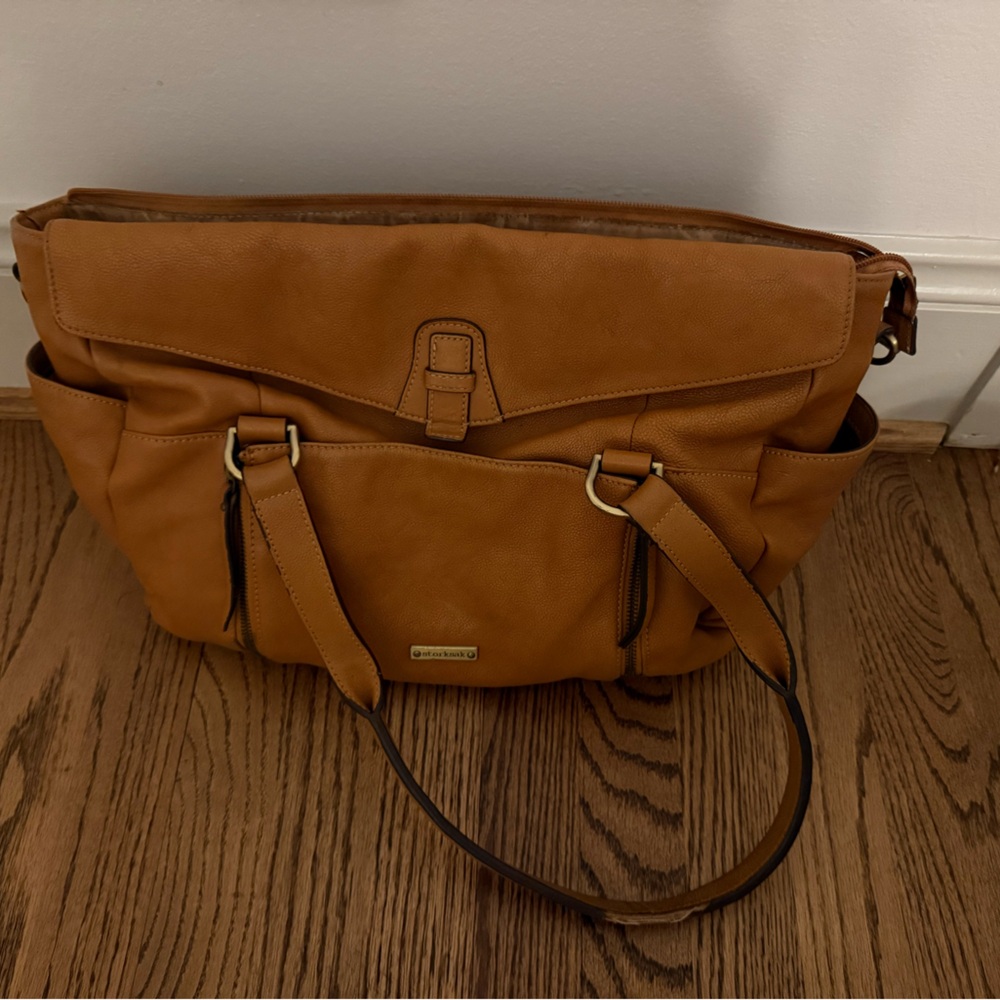 Structured Tan Shoulder Bag with Front Pocket
